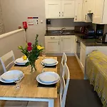 Homes - The Mews 布兰普顿